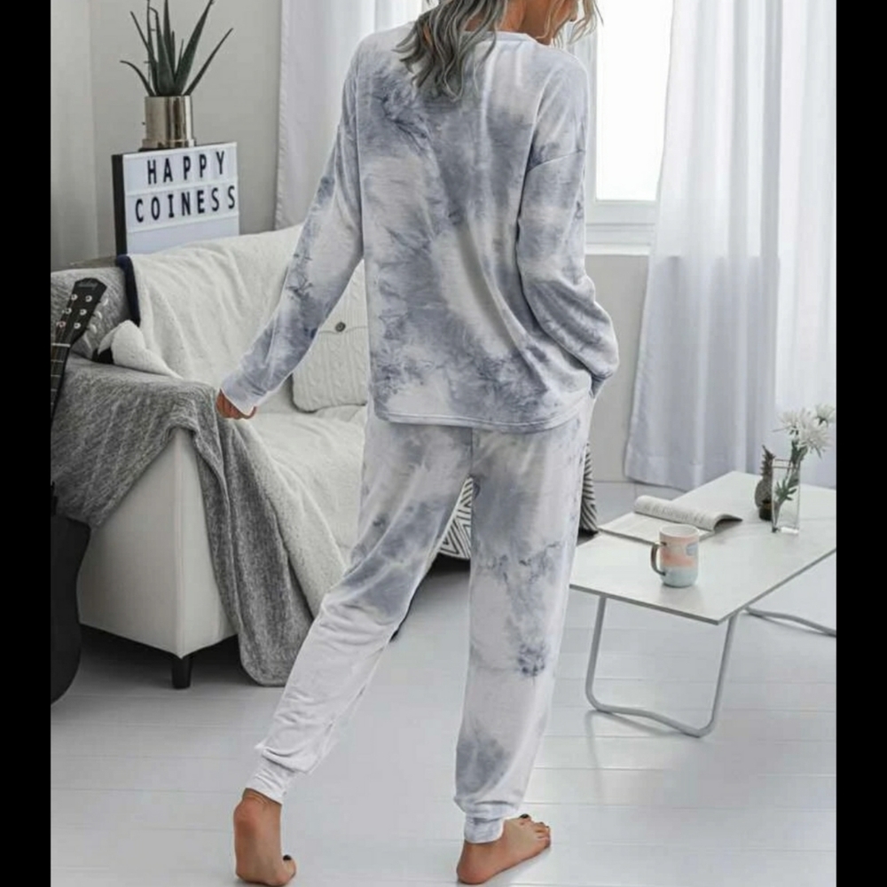 🔥FINAL SALE🔥Tie Dye Tee & Knot Sweatpants - Picture 3 of 7